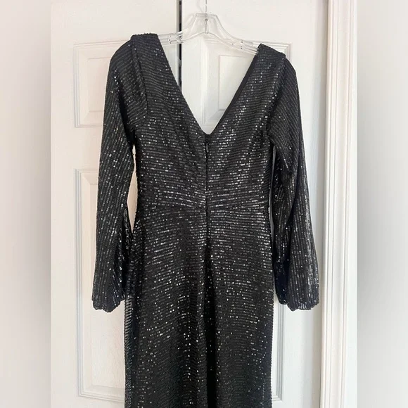 Elegant Black Sequin Dress - Picture 4 of 5